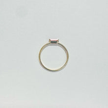 Load image into Gallery viewer, 14K Red Garnet Ring
