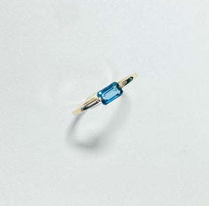 14K London Topaz Ring