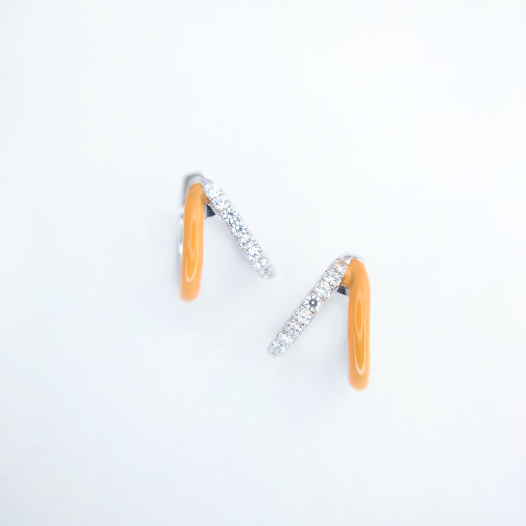 Enamel V shape Earrings